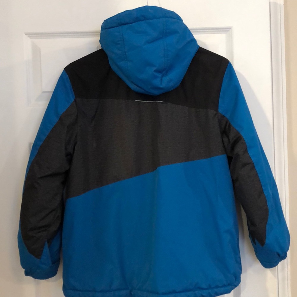 Winter jacket - Picture 4 of 6